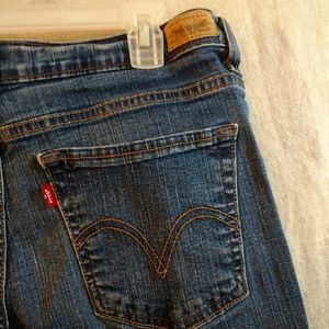 Levi's Perfectly Slimming Jeans
